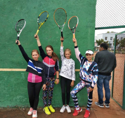 Теннисный клуб СМЕШ - Винница, Теннис